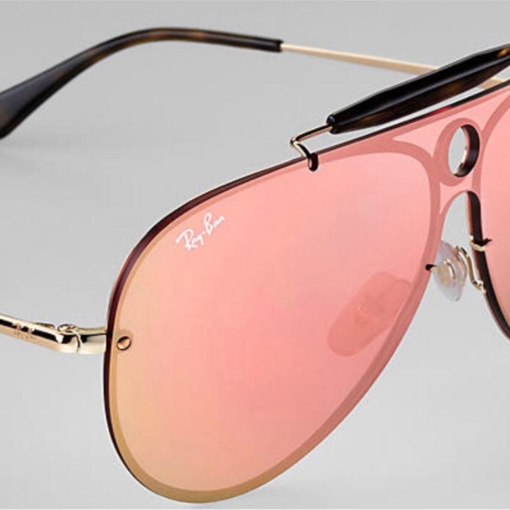 NWT Rose Gold Ray Ban’s